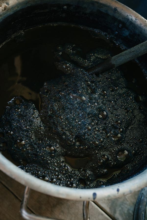 cuve à l'indigo par Laetitia Costechareyre